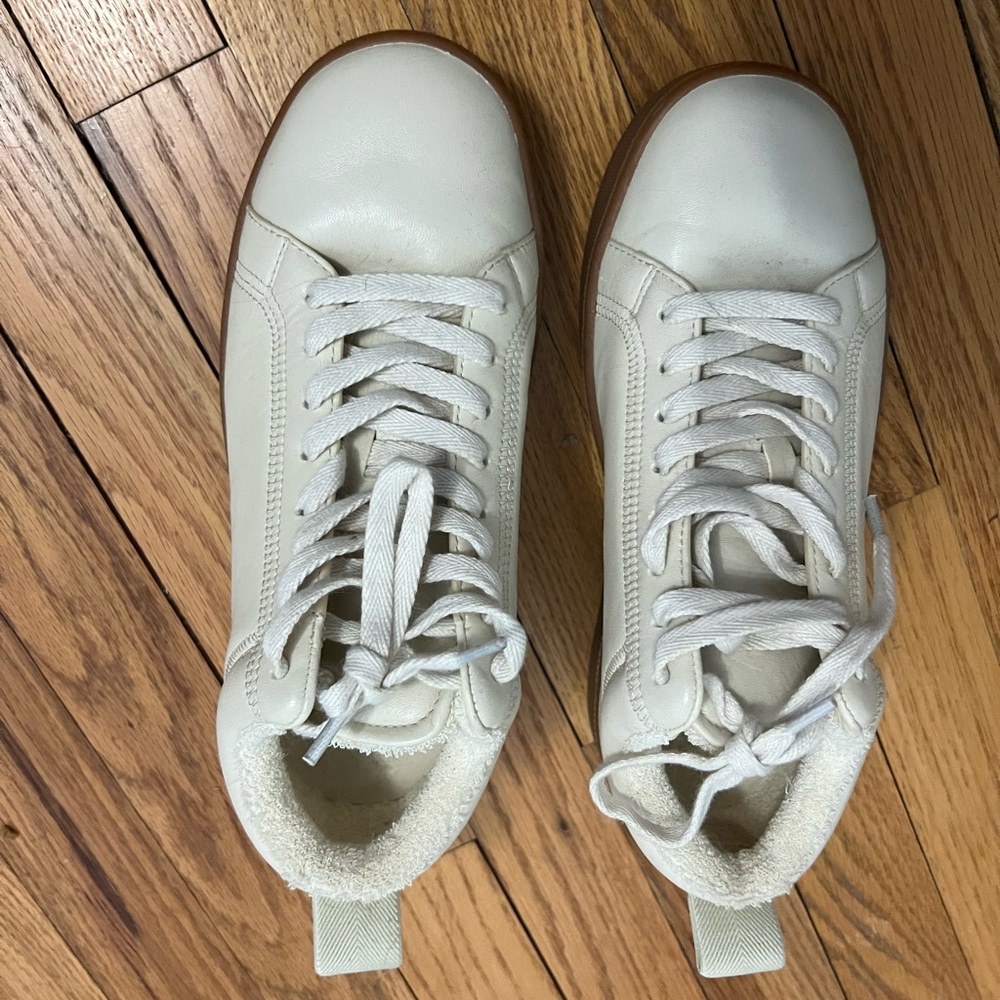 Bottega Veneta lace up sneakers